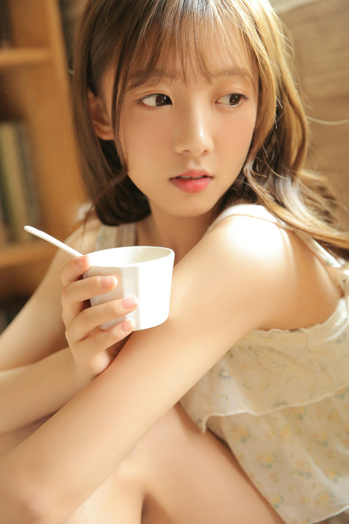 “战火点燃！两队鏖战九局，胜负只在一线之间”