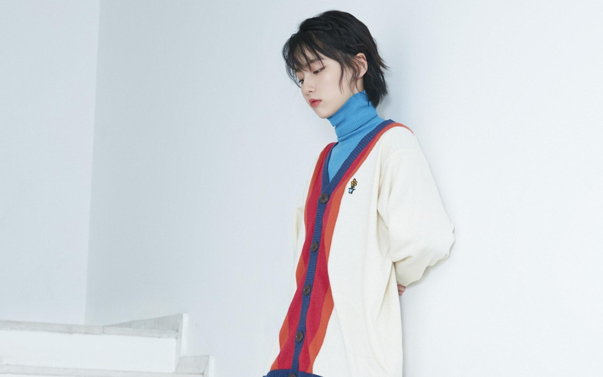 九游娱乐官网 (JIUYOU)-伊朗队门将费尔南德斯在巴黎奥运会上展现出高水平的扑救能力，伊朗菲尔兹奖得主