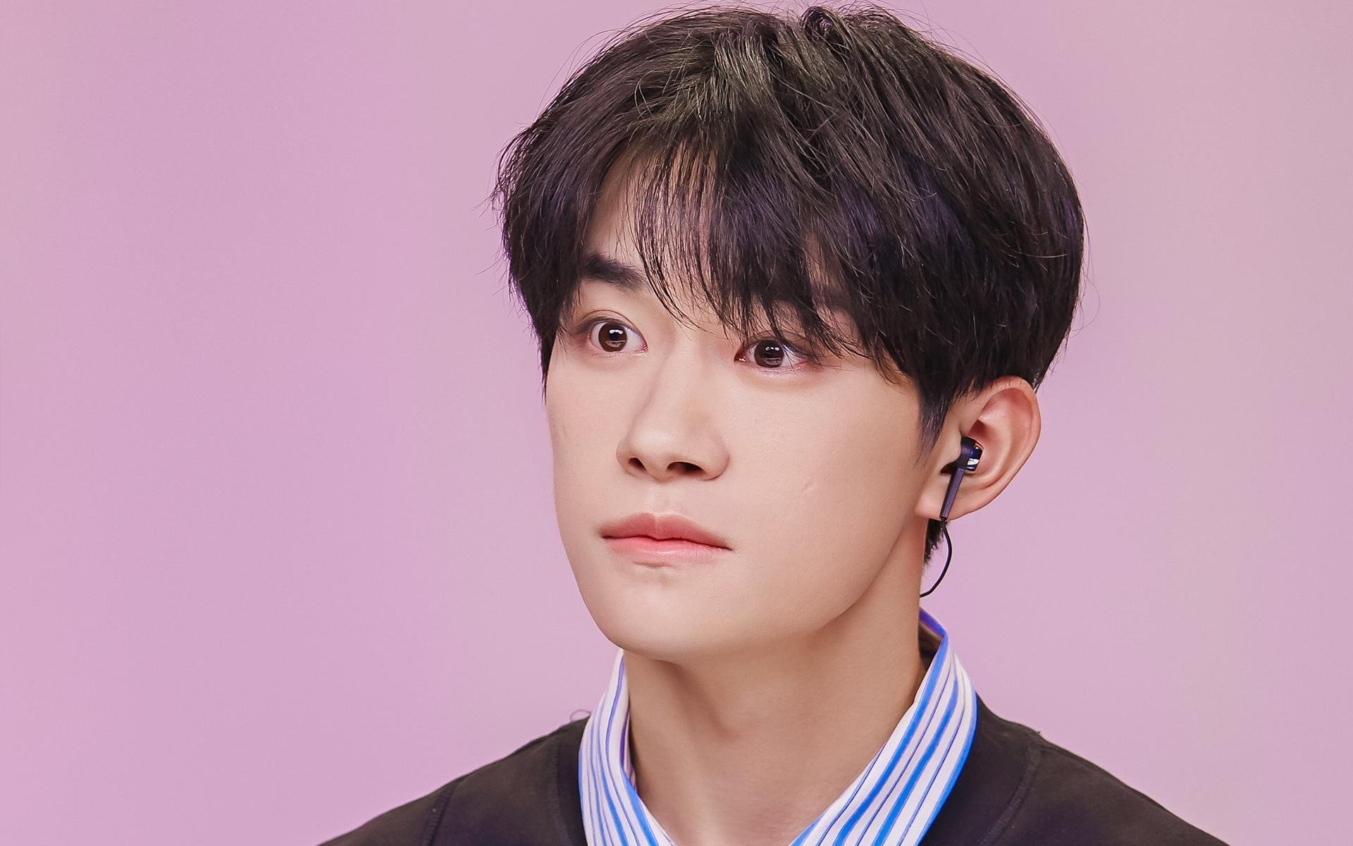 勒沃库森主帅谈球队目标，勒沃库森的球星